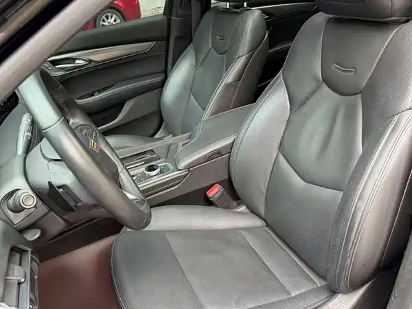 Cadillac CT5 2024
