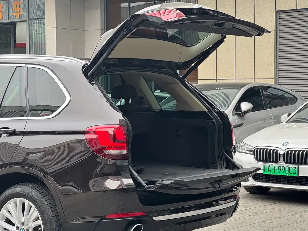 BMW X5 2017 — фото 10