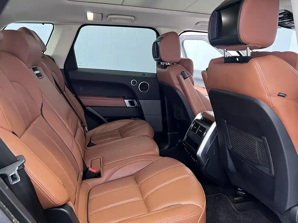 Land Rover Sport 2017 — фото 11