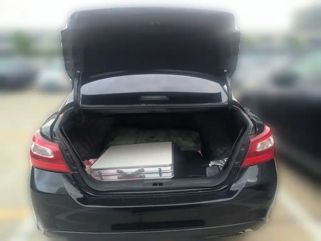 Nissan Teana 2018 — фото 10