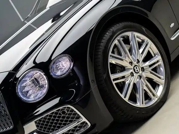 Bentley Flying Spur 2022