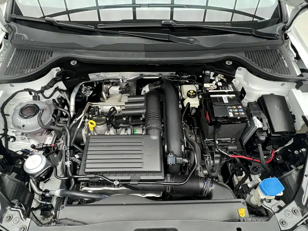 Skoda Karoq 2023 — фото 20