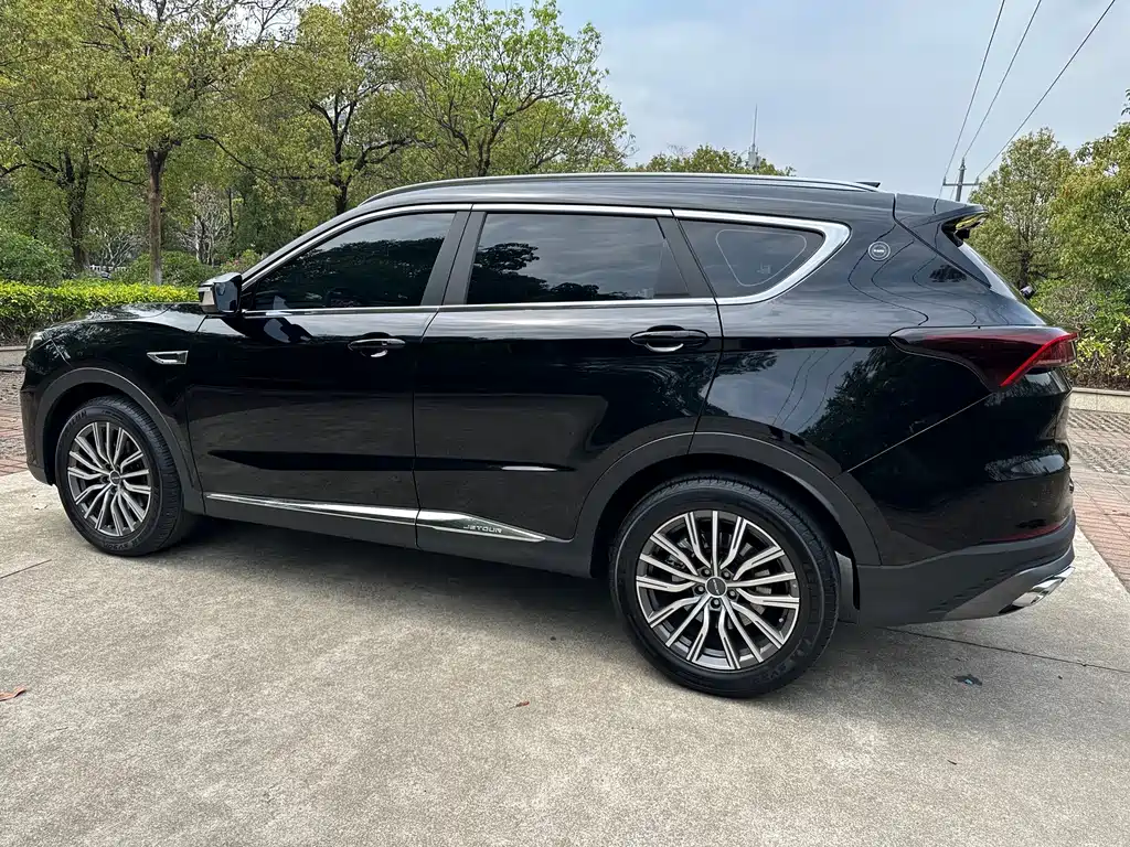 Jetour Jietu X70 PLUS 2025 — фото 19