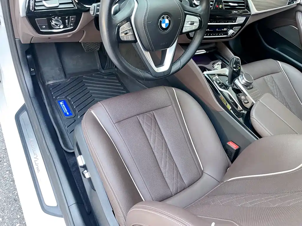 BMW 5 Series 2024 — фото 15