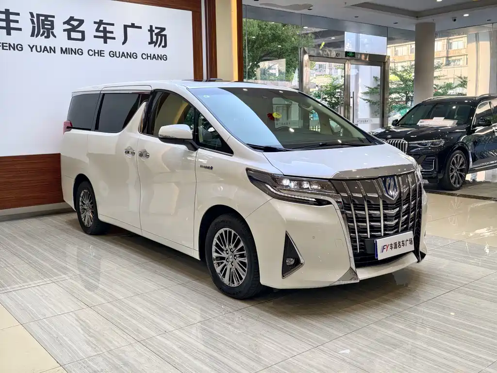 Toyota Alphard 2020 — фото 3