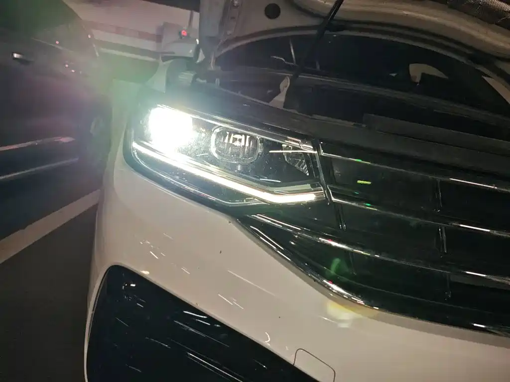 Volkswagen Tiguan L 2024