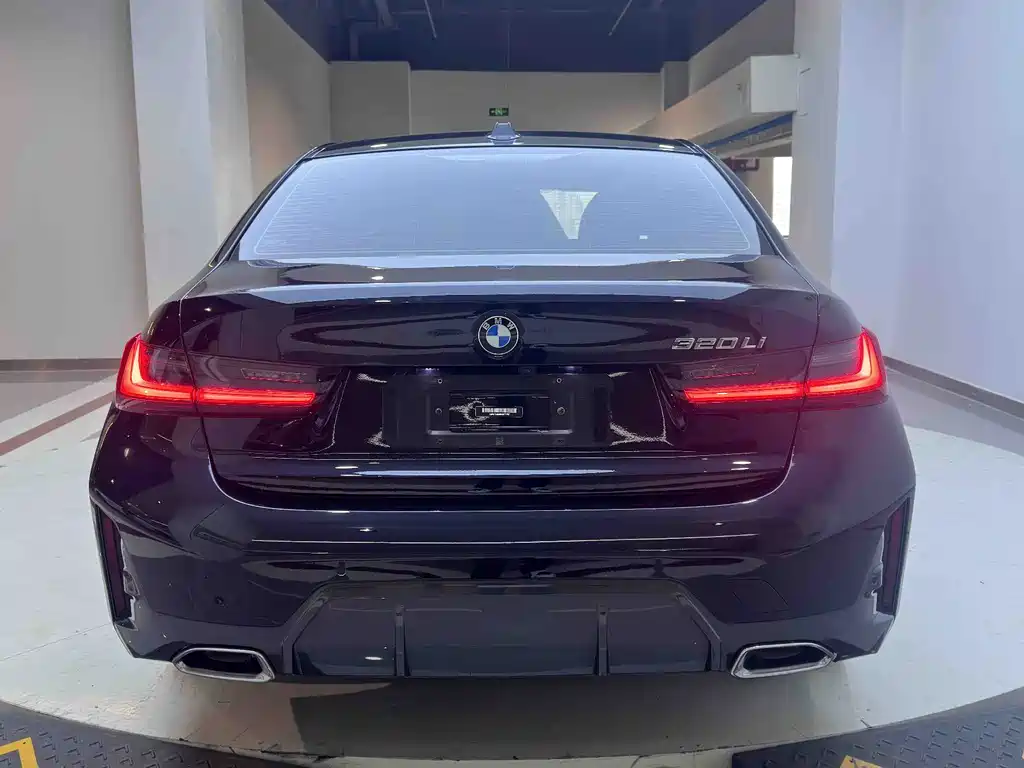 BMW 3 Series 2023