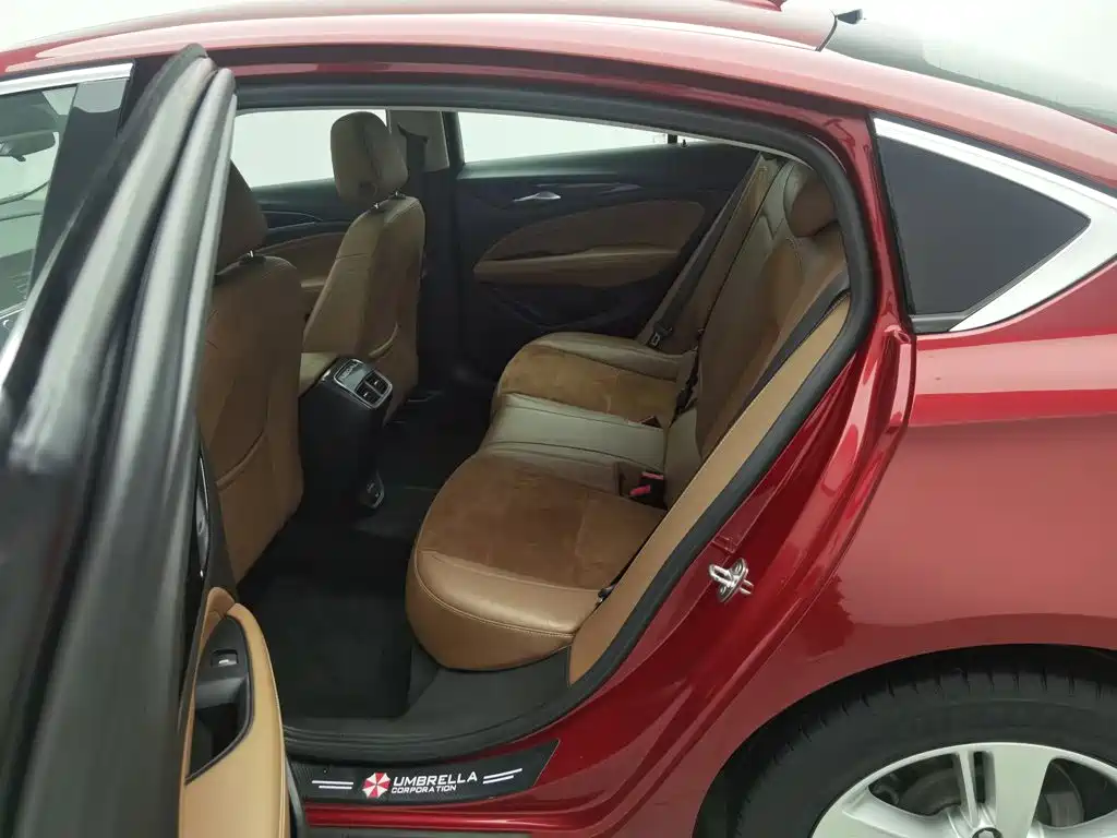 Buick Regal 2019 — фото 15