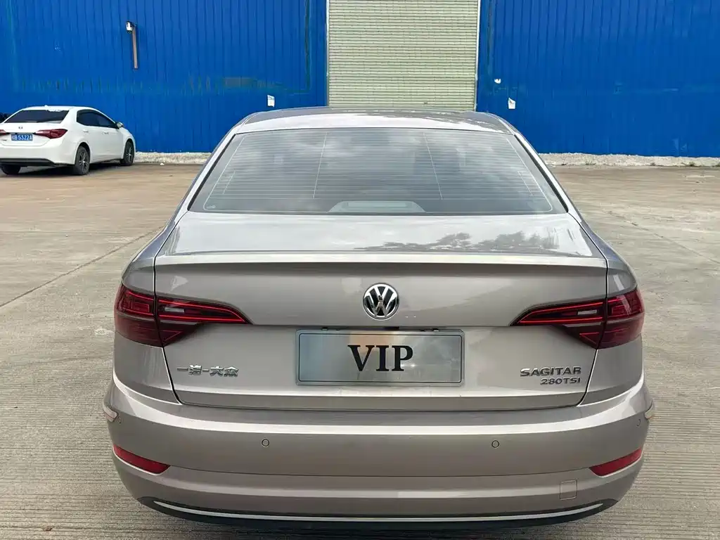 Volkswagen Sagitar 2020