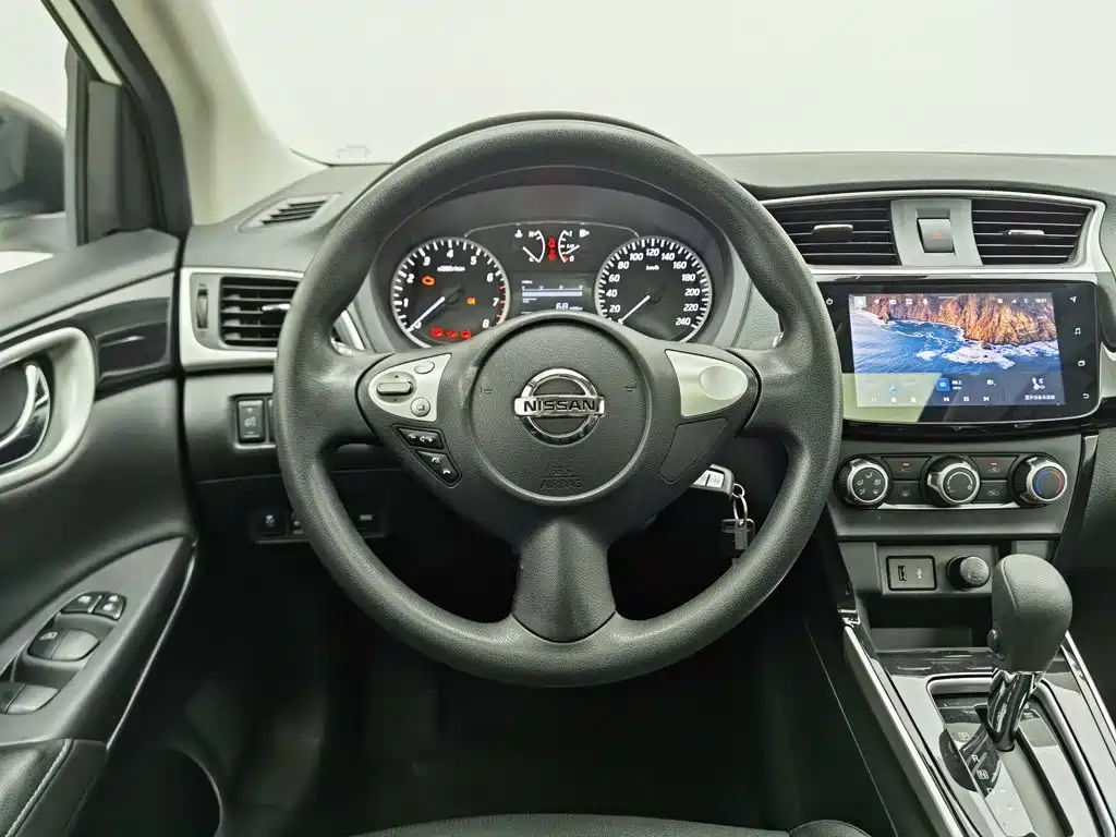 Nissan Sylphy 2021 — фото 11