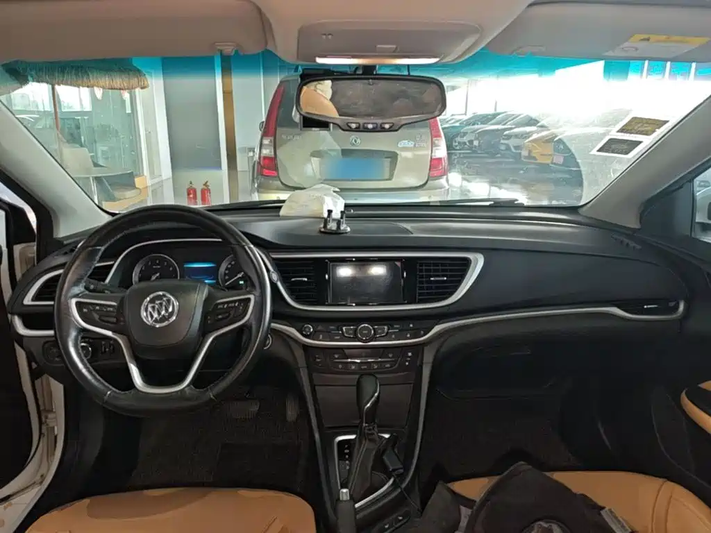 Buick Excelle GT 2018 — фото 10