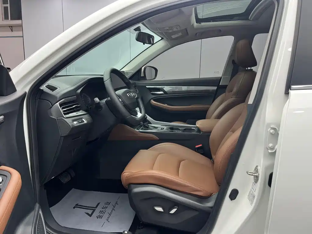 Geely Vision X6 2022 — фото 10