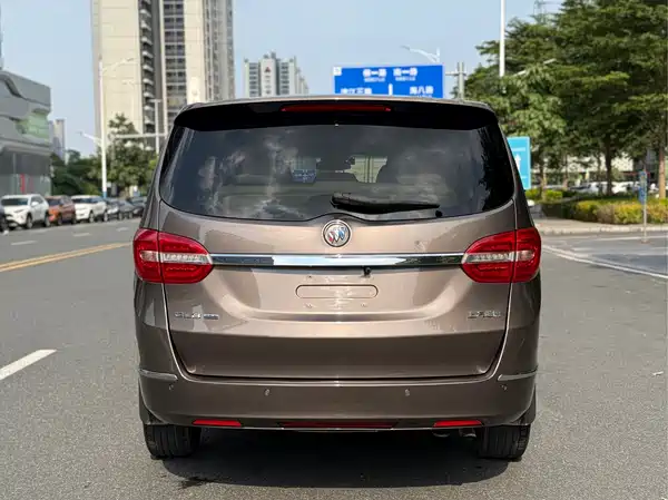 Buick GL8 2018