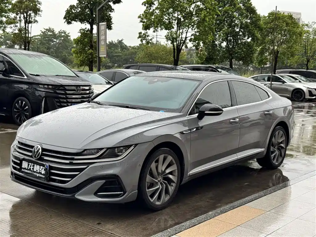 Volkswagen CC 2022 — фото 1