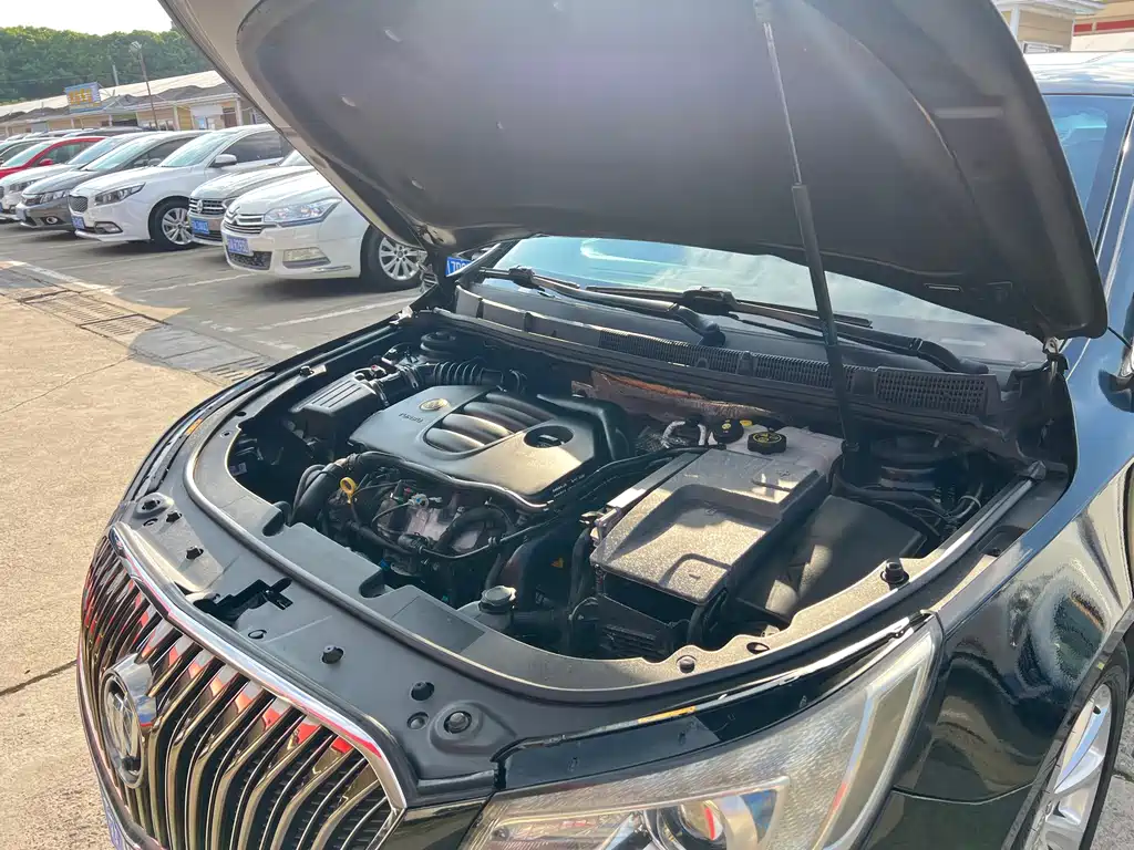 Buick LaCrosse 2015 — фото 29