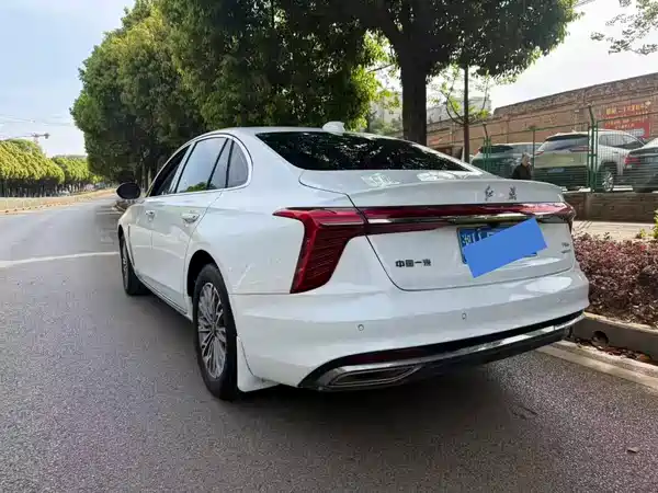 Hongqi H5 2024