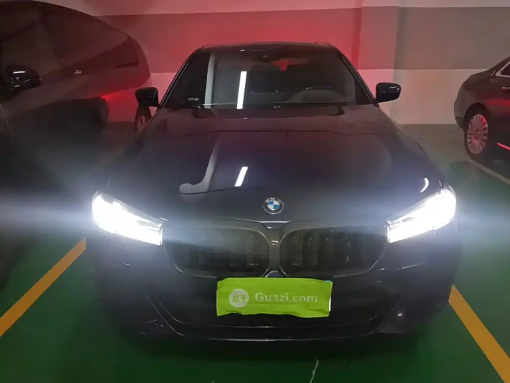 BMW 5 Series 2023