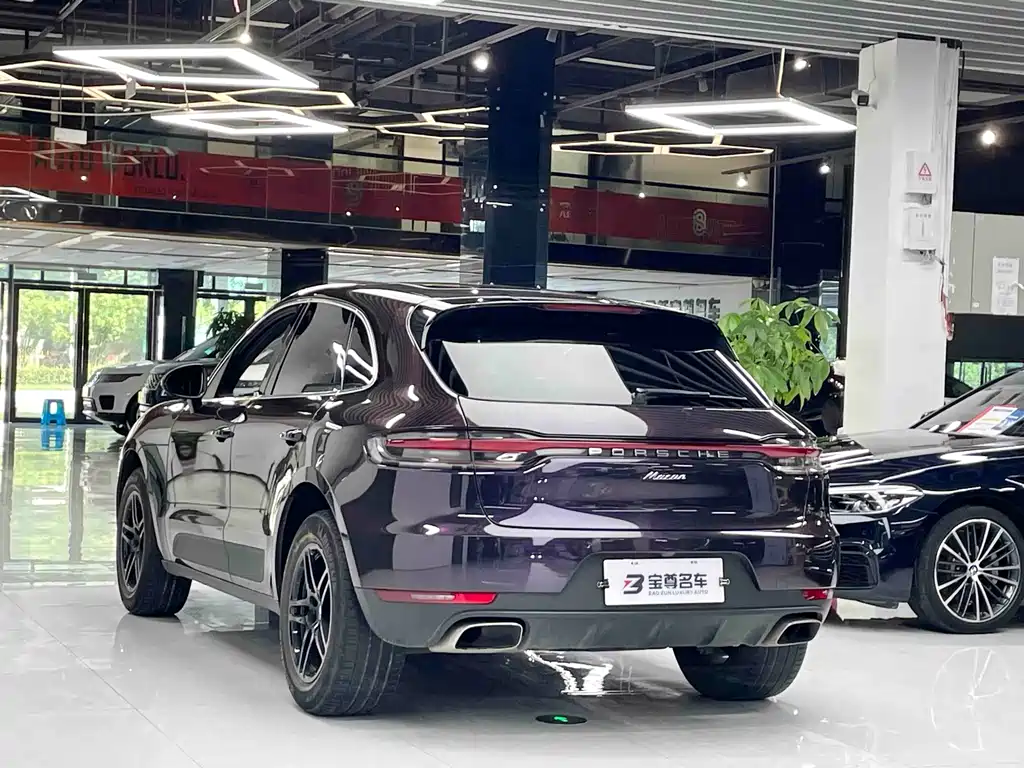 Porsche Macan 2020 — фото 22