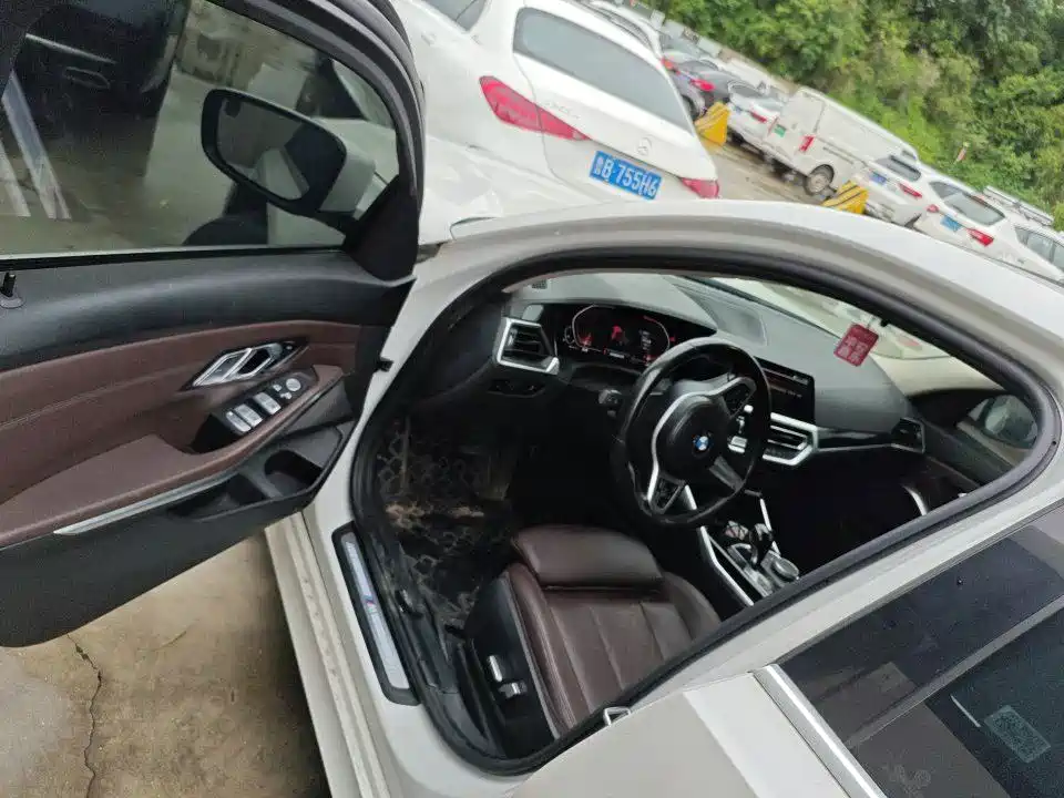 BMW 3 Series 2022