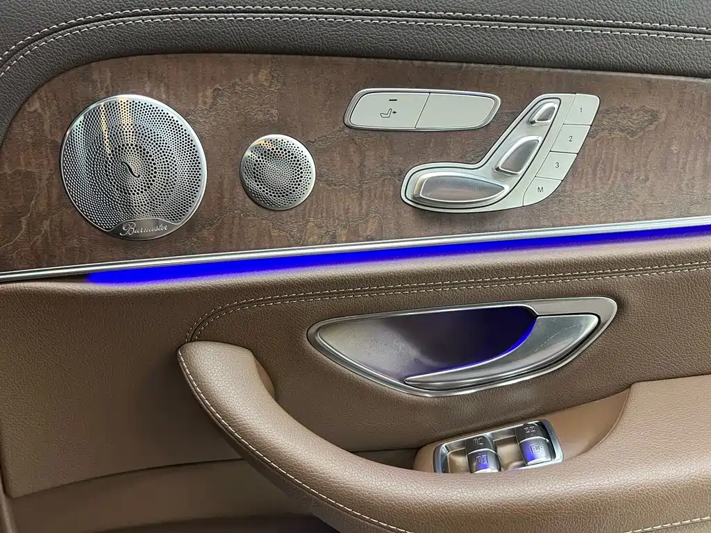 Mercedes-Benz E-Class 2020 — фото 21
