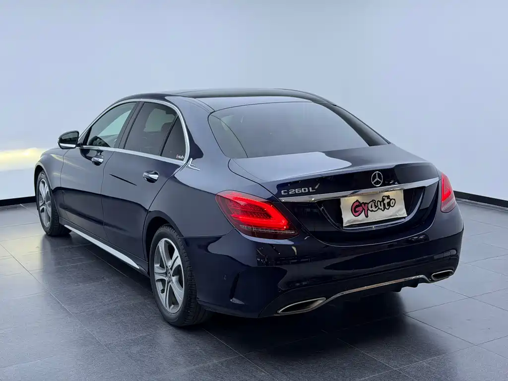 Mercedes-Benz C-Class 2019 — фото 9