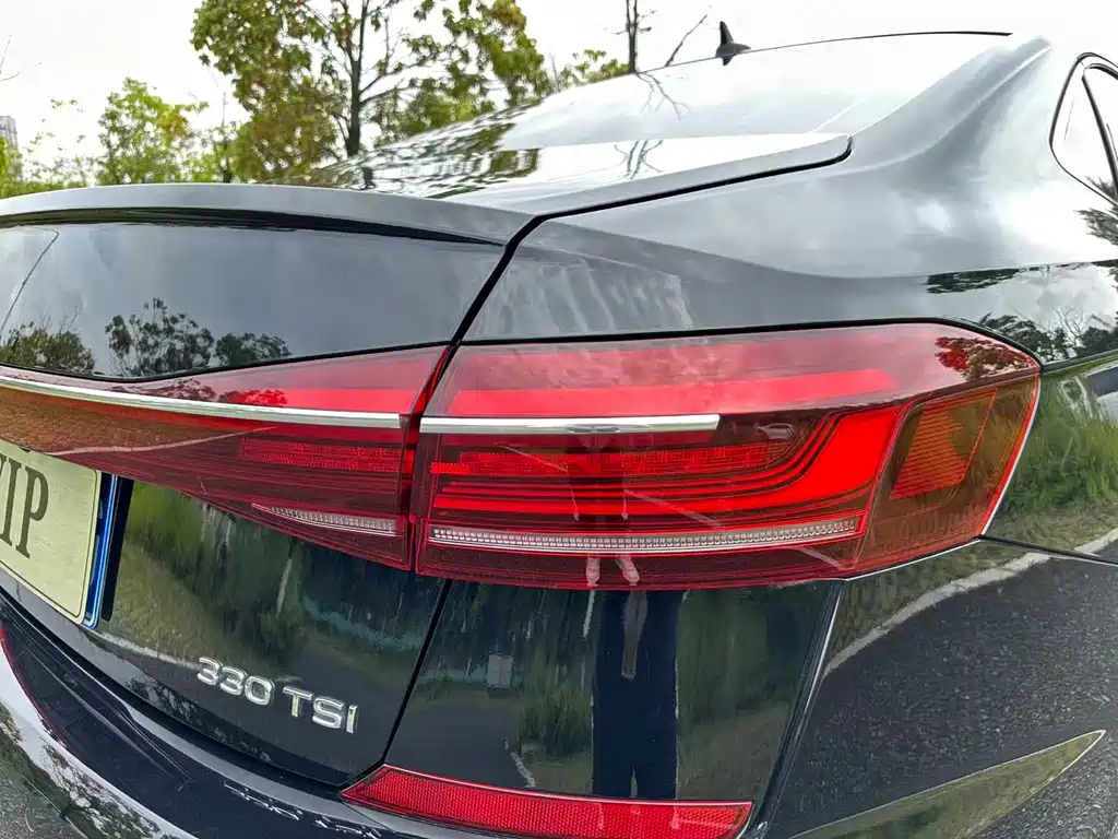Volkswagen Passat 2023 — фото 13
