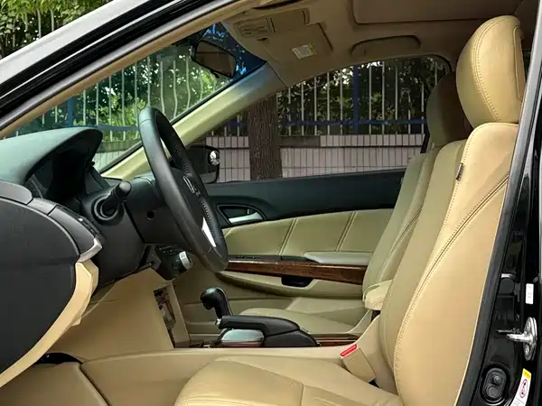 Honda Accord 2012