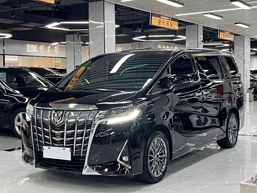 Toyota Alphard 2016 — фото 1