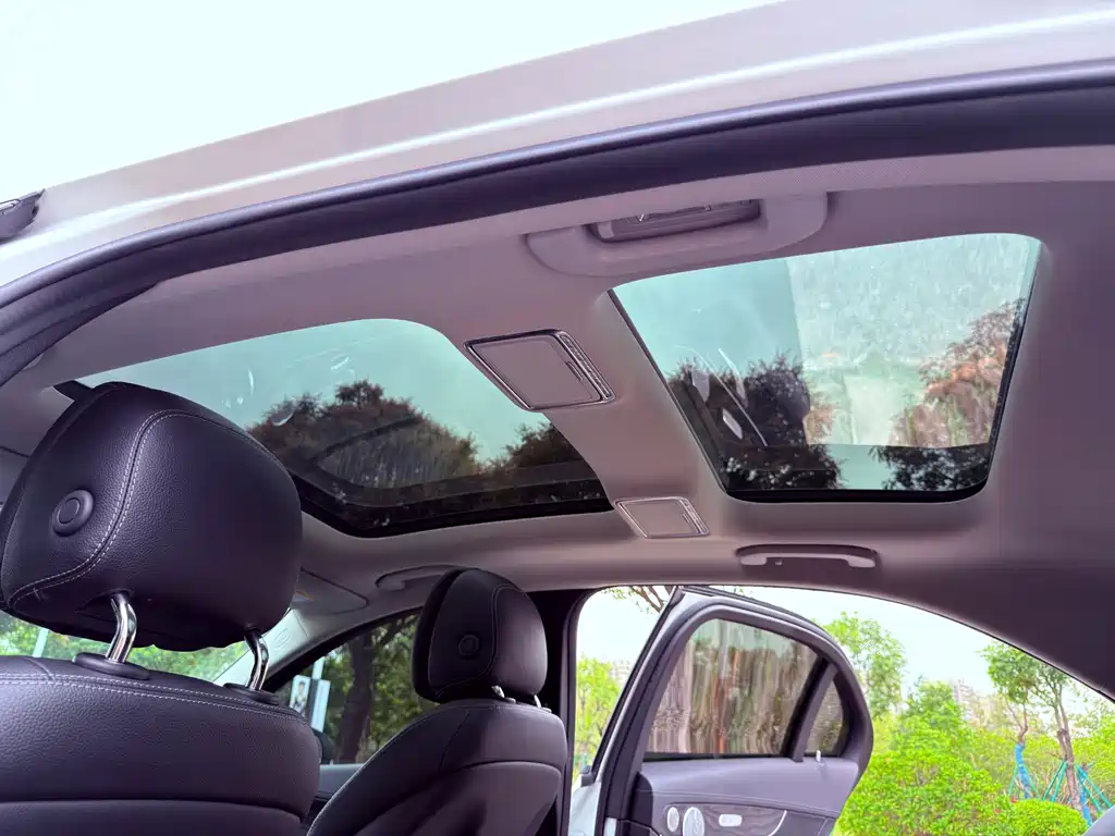 Mercedes-Benz C-Class 2020 — фото 23