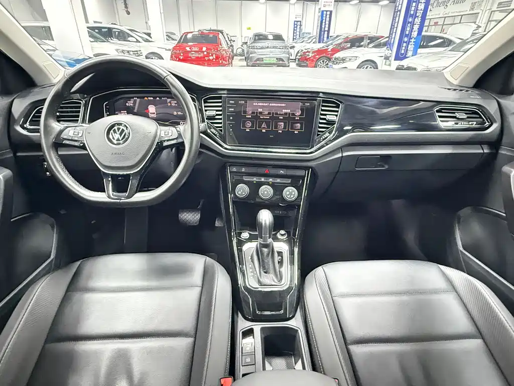 Volkswagen T-Roc 2022 — фото 17