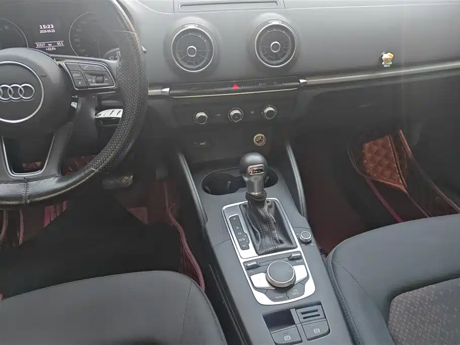 Audi A3 2021 — фото 16