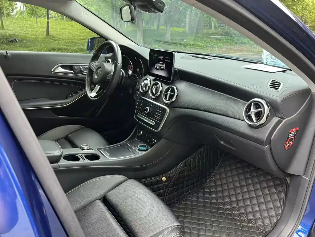 Mercedes-Benz GLA 2018 — фото 7