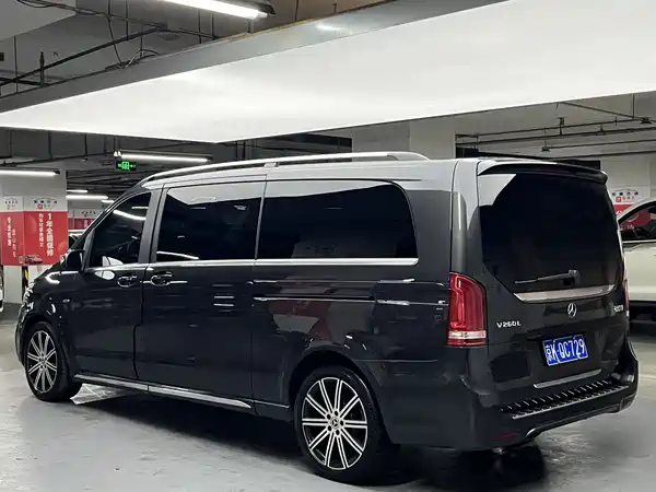Mercedes-Benz V-Class 2021