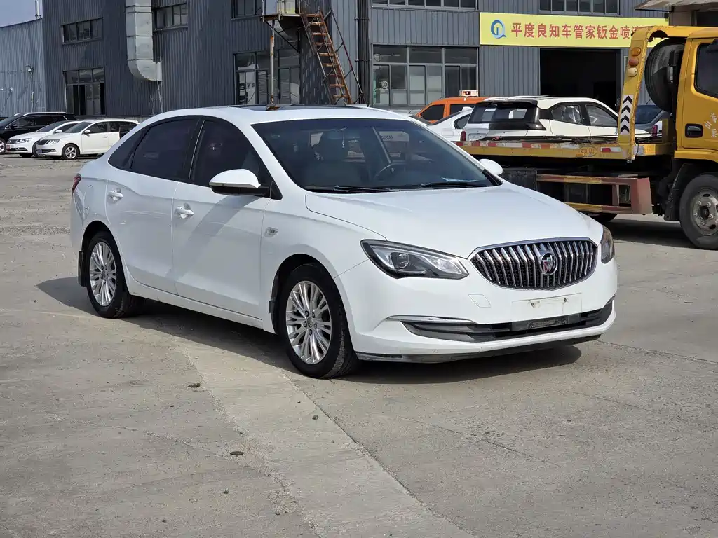 Buick Excelle 2016 — фото 3
