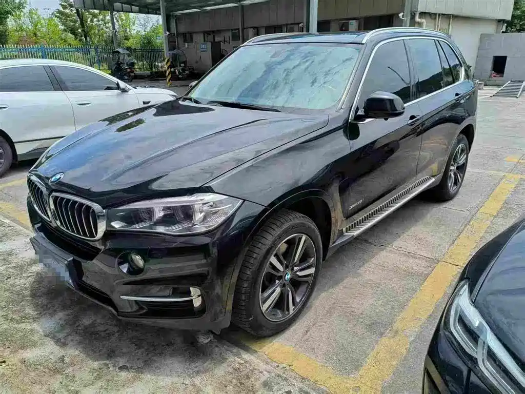 BMW X5 2017 — фото 1