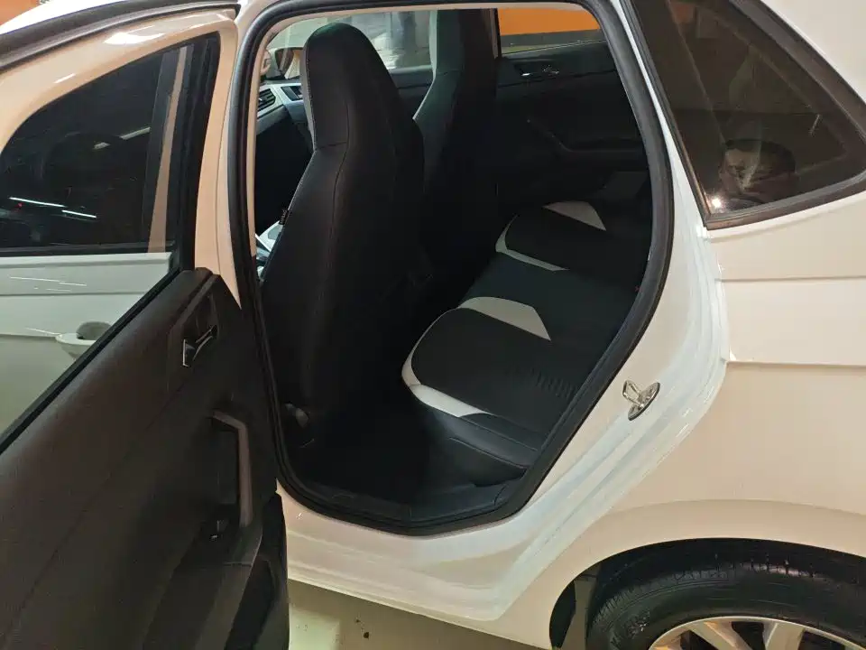 Volkswagen Polo 2022