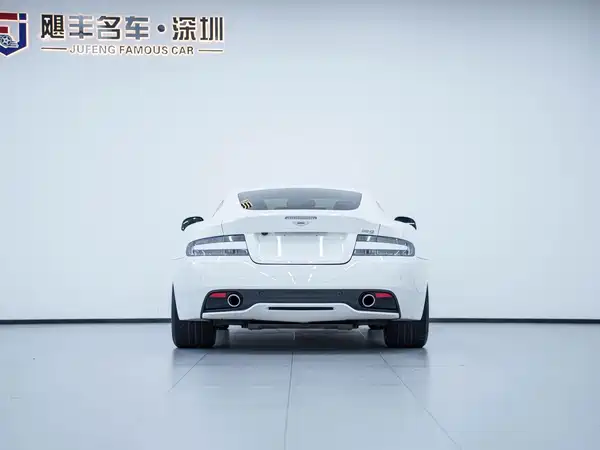 Aston Martin DB9 2014