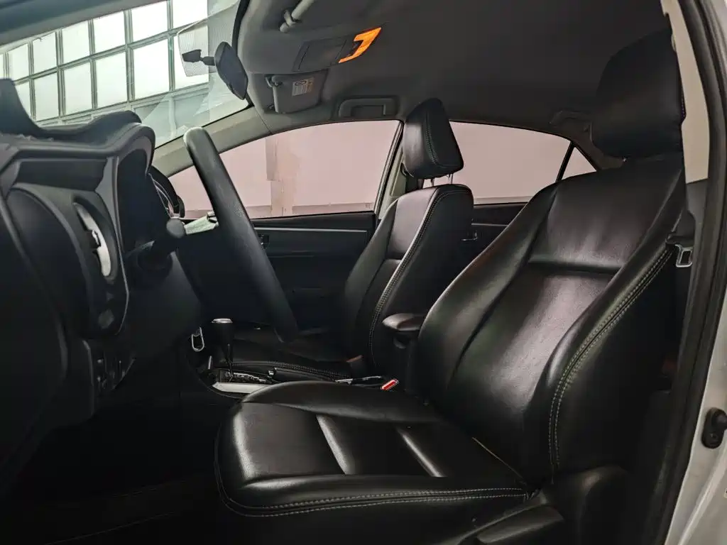 Toyota Corolla 2019 — фото 15