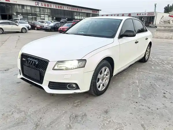 Audi A4L 2012