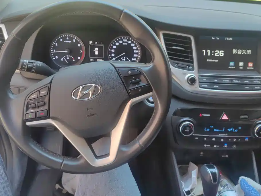 Hyundai Tucson 2016 — фото 12