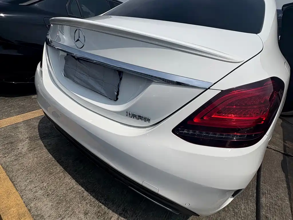 Mercedes-Benz C-Class 2018 — фото 13