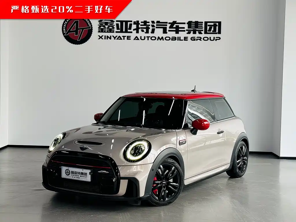 MINI JCW 2022