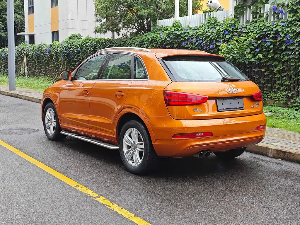 Audi Q3 2014 — фото 16