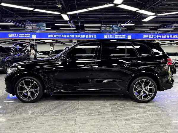 BMW X5 2022