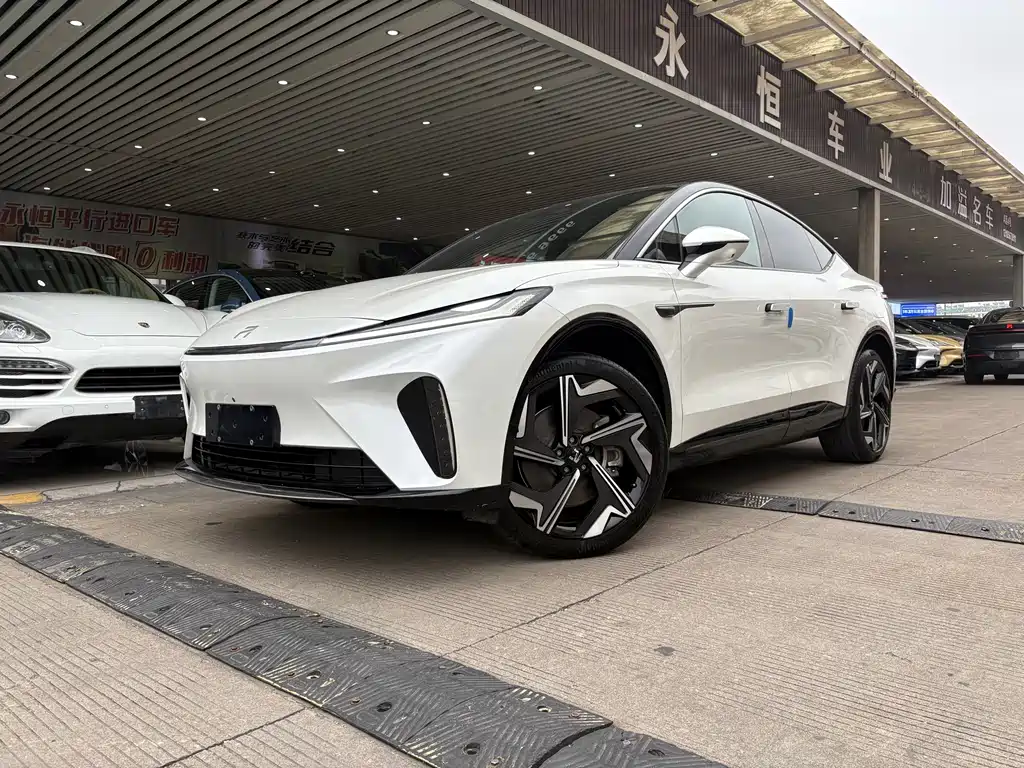 Roewe Feifan R7 — фото 1