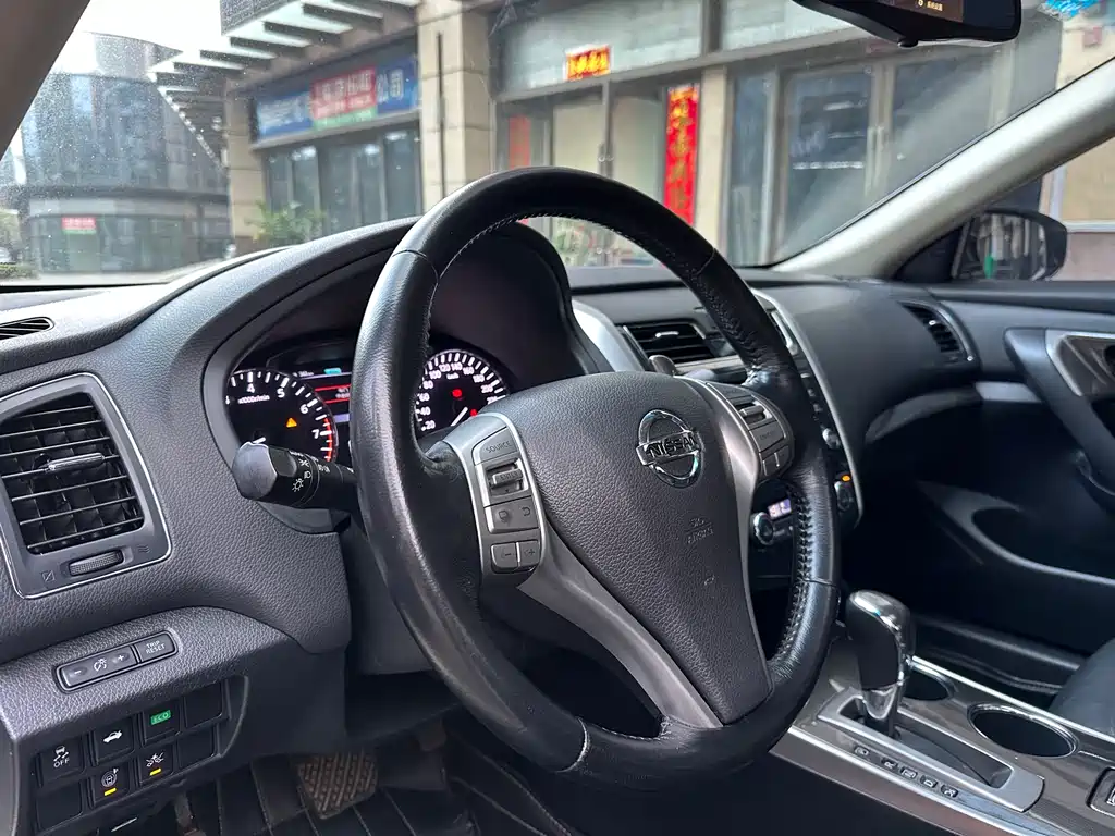Nissan Teana 2016 — фото 20