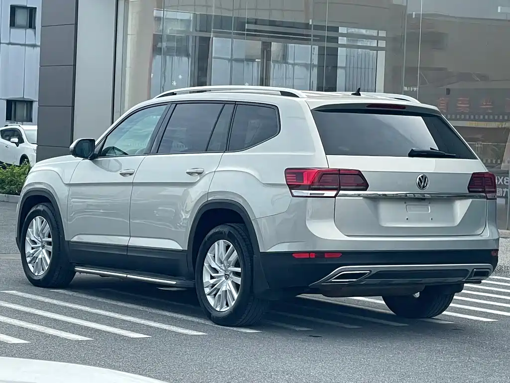Volkswagen Teramont 2017 — фото 7