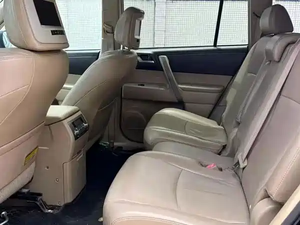 Toyota Highlander 2012