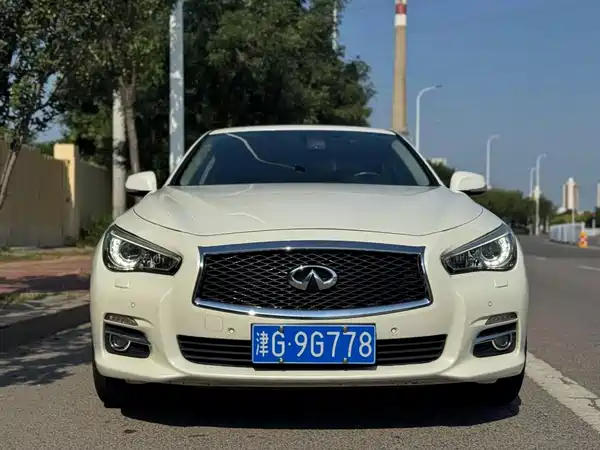 Infiniti Q50L 2016