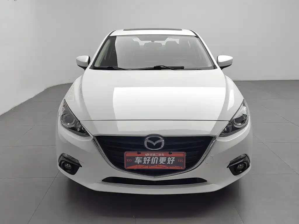 Mazda 3 Angkesela 2015